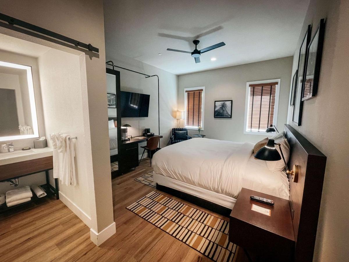 Gateway Hotel, Trademark Collection By Wyndham Copper Cove Subdivision Esterno foto