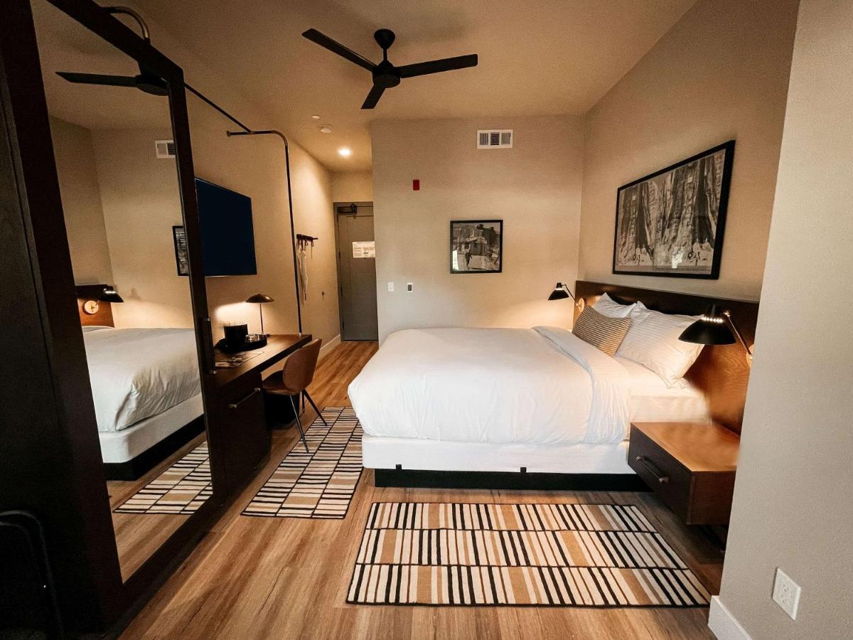 Gateway Hotel, Trademark Collection By Wyndham Copper Cove Subdivision Esterno foto